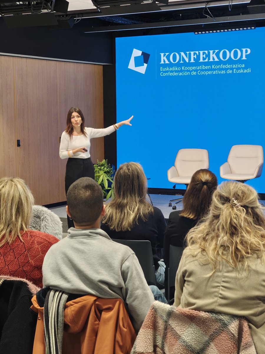 Konfekoop tweet media