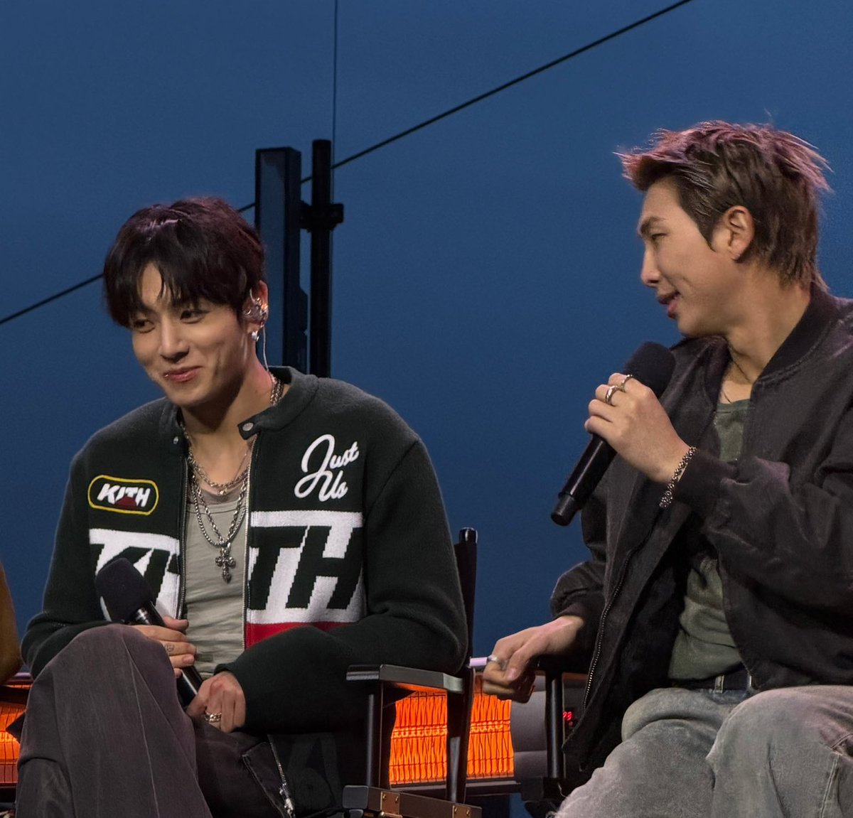 yaz⁷ ⊙⊝⊜ ARIRANG tweet media