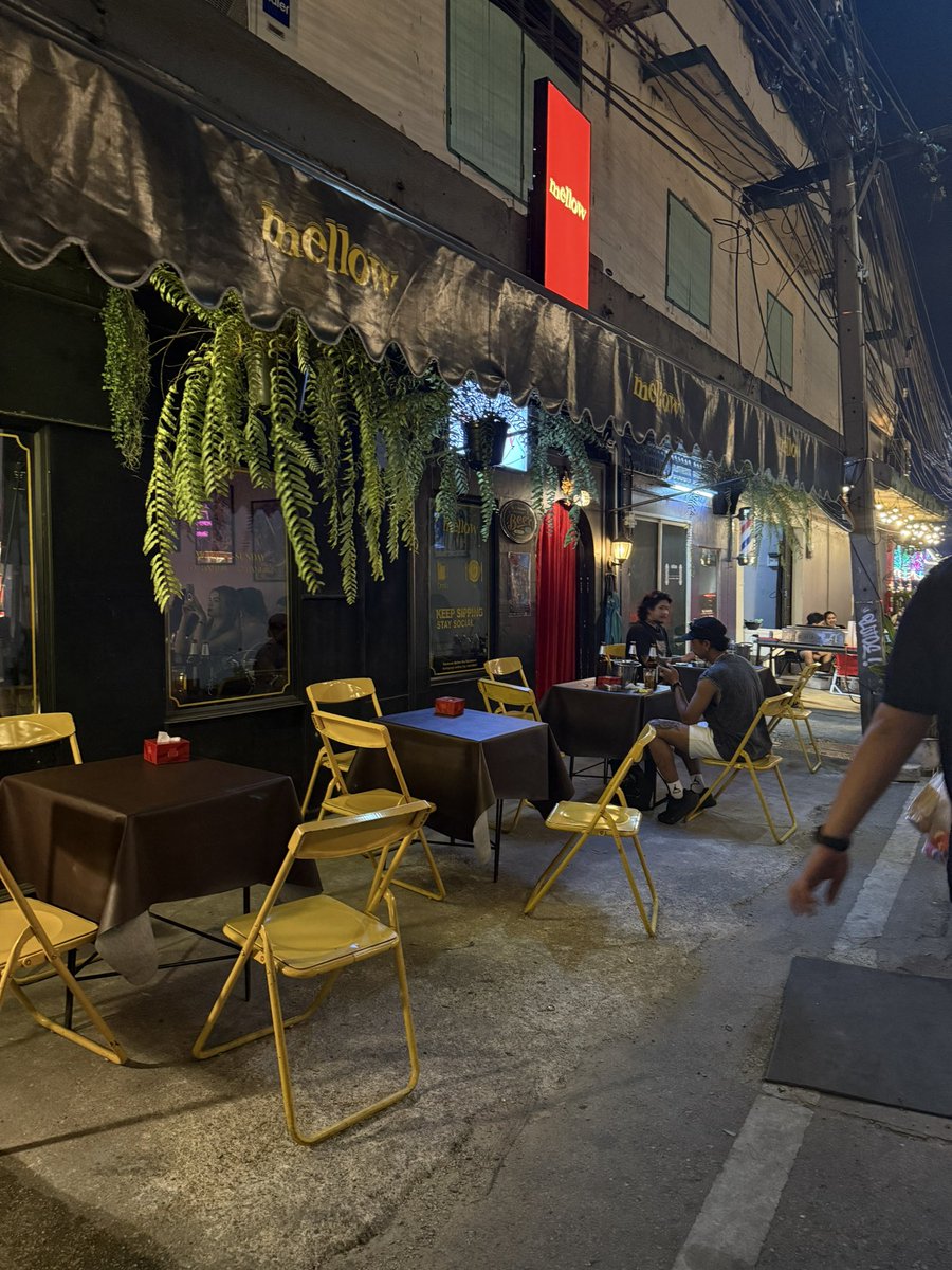 CapricornT tweet media