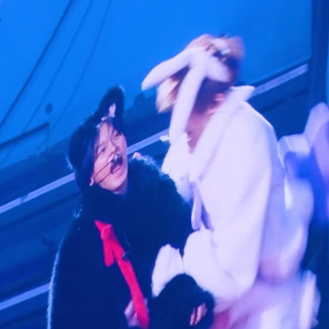 치 🪽 ode to love tweet media