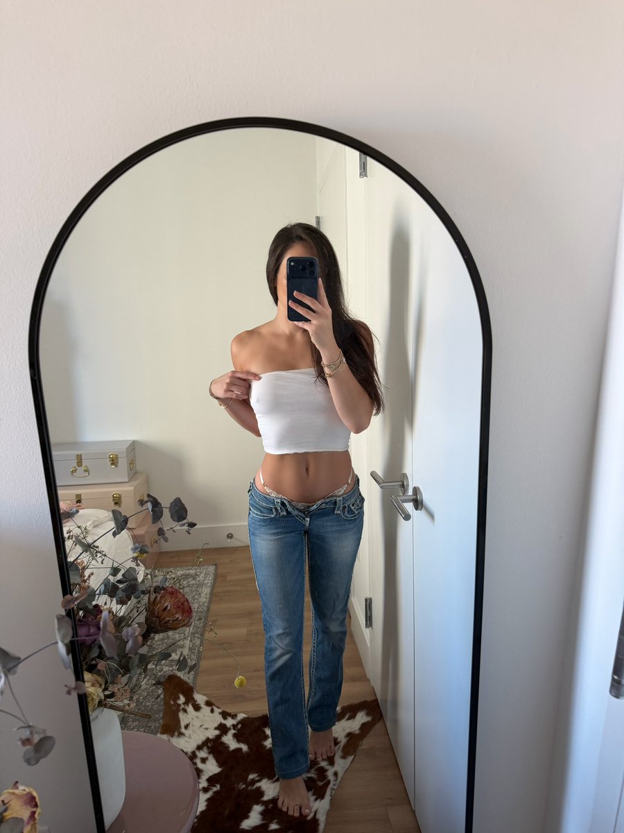 Stassi Jolie tweet media