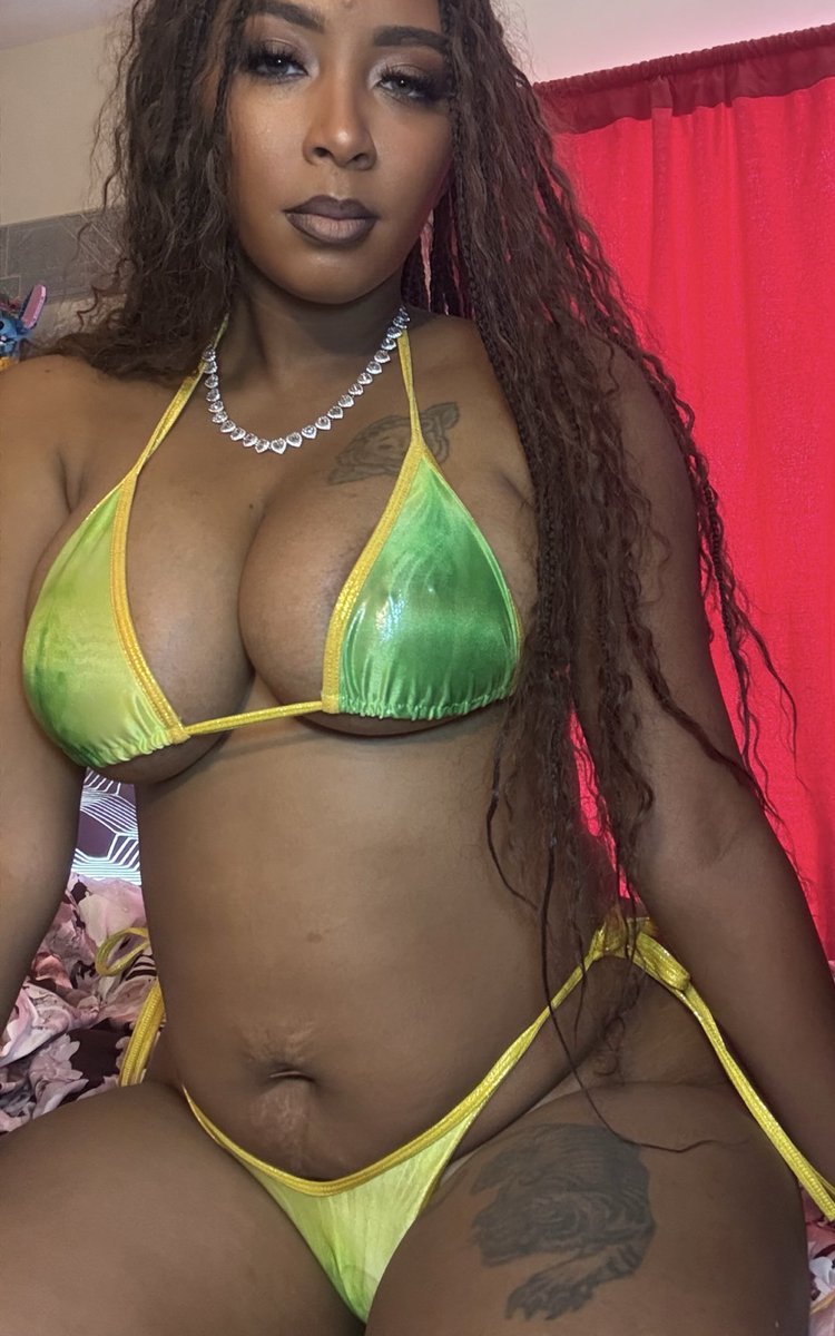 ChrissyLaBleu tweet media