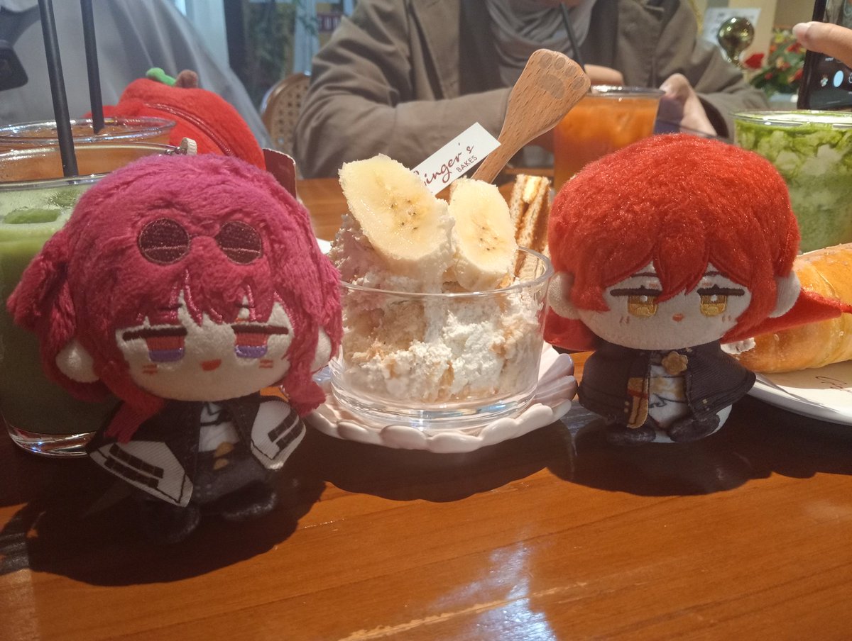 flo 🍉 CF22 I-15a 📌 tweet media