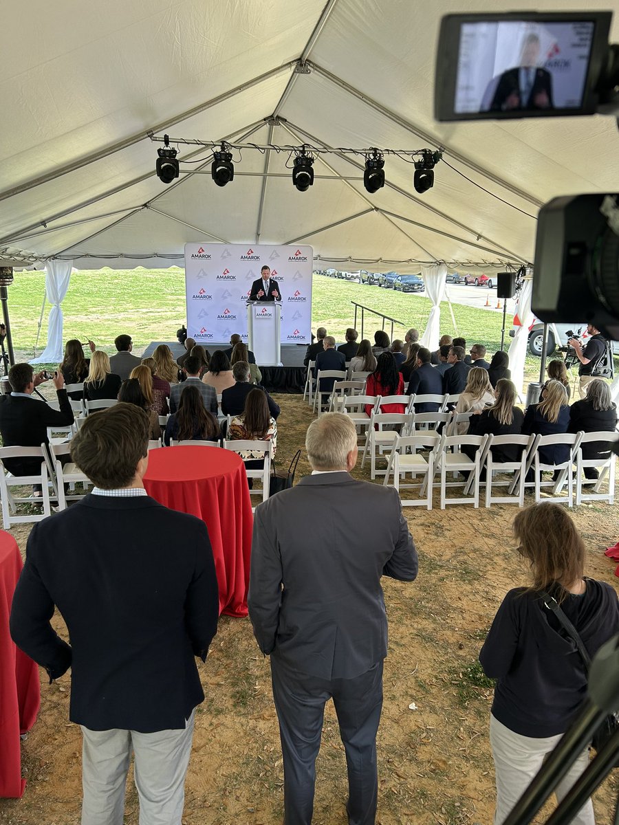 Michael White tweet media