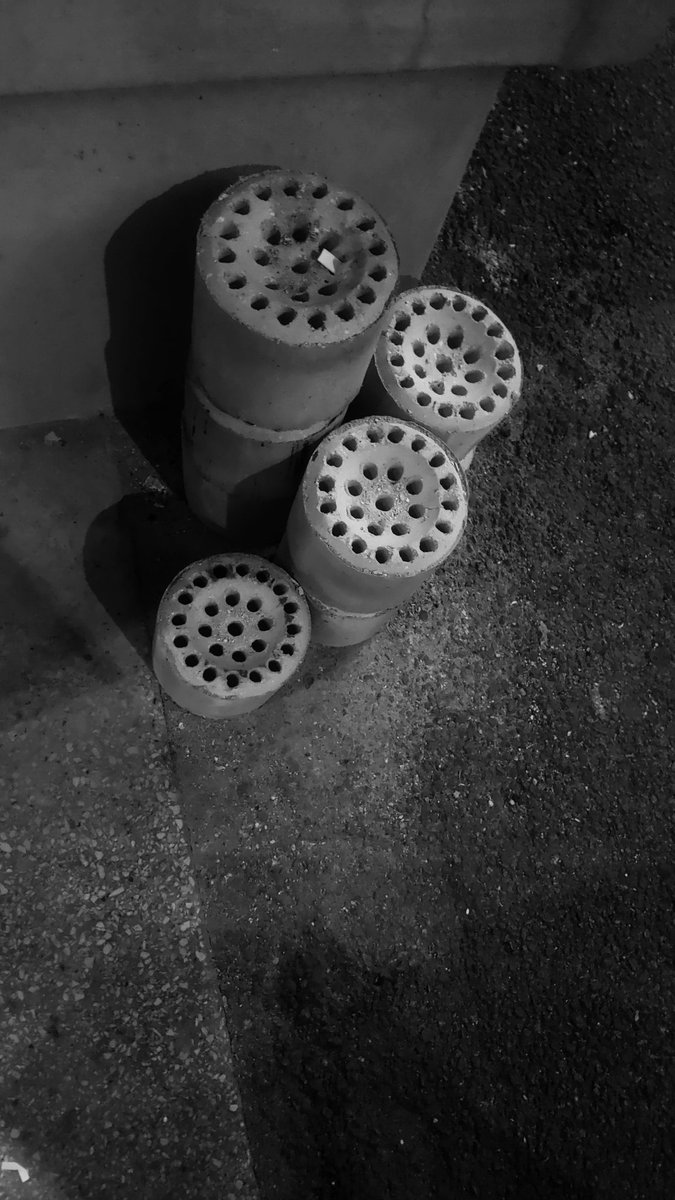 자흔이네 연탄집 tweet media