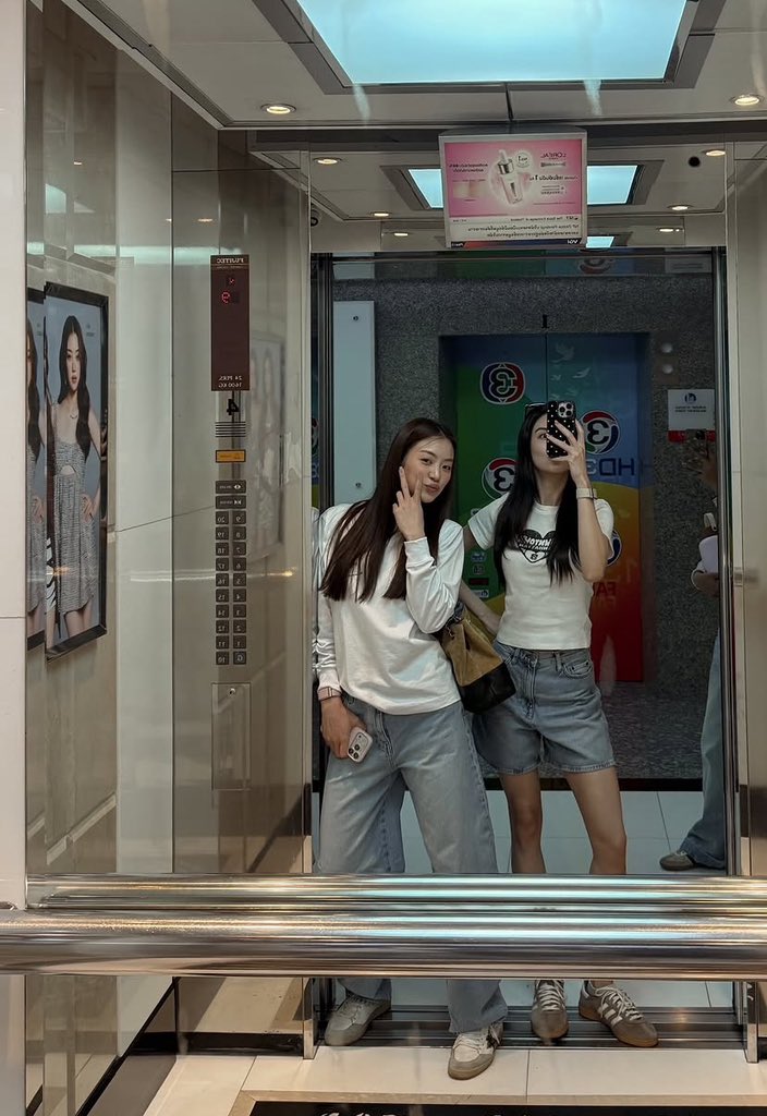 jas 🌷 tweet media