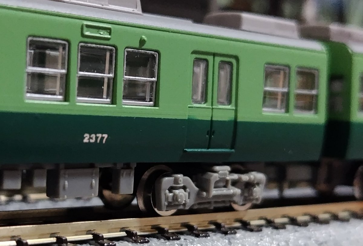 電 留 線 tweet media