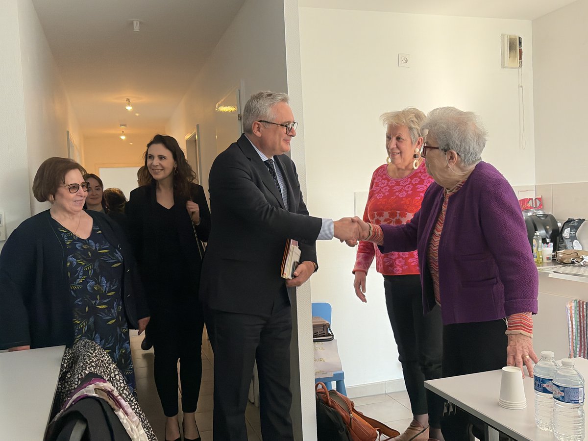 Image de Préfet de région Grand Est du Bas-Rhin - #Egalité | Visite de l'association SOS France Victime 67👇
🔍 L'association SOS France Victimes 6