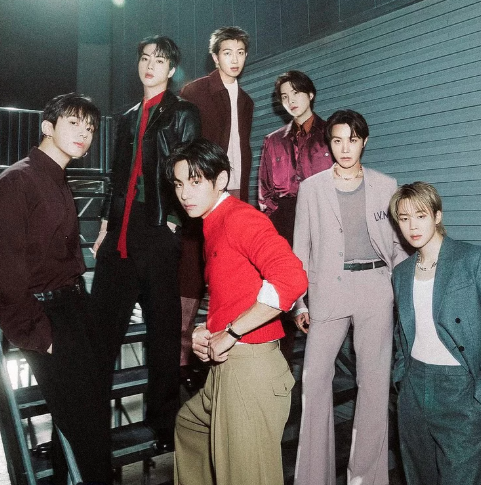 About Music tweet media