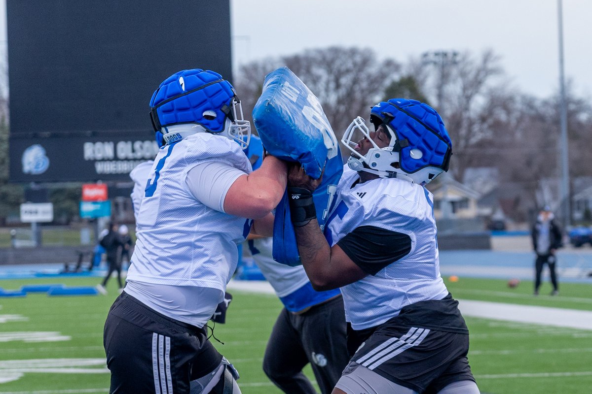 Drake Football tweet media