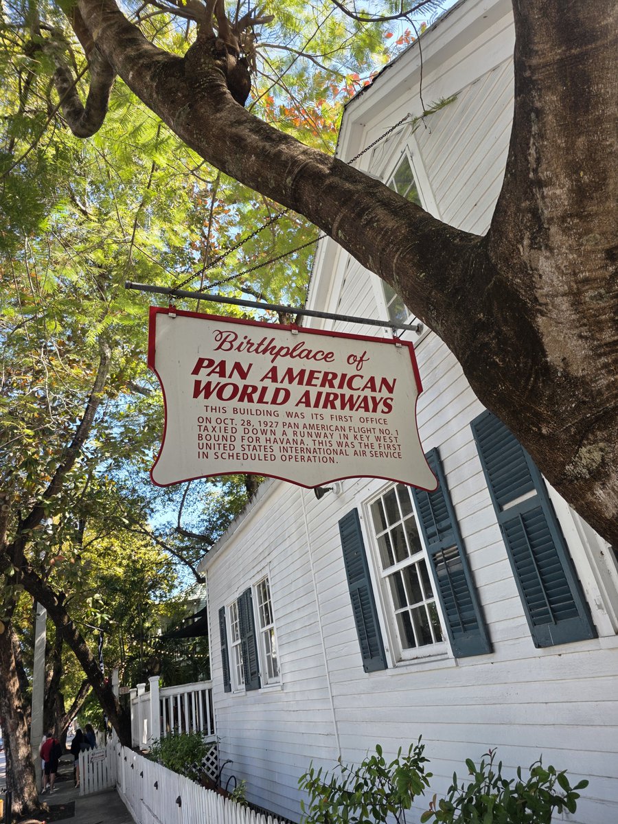 Key West - Party in Key West tweet media