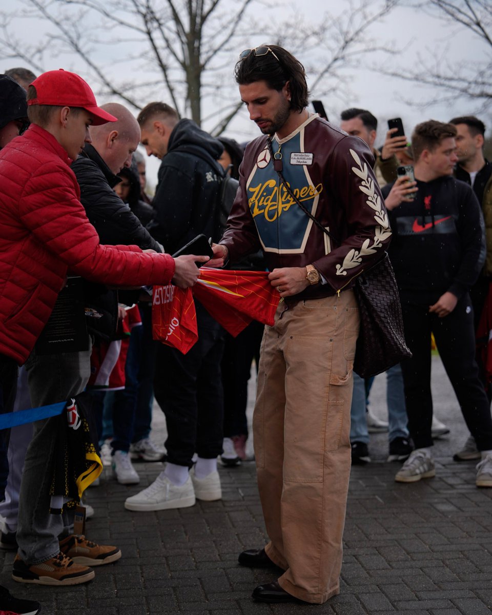 Sleeper Liverpool tweet media