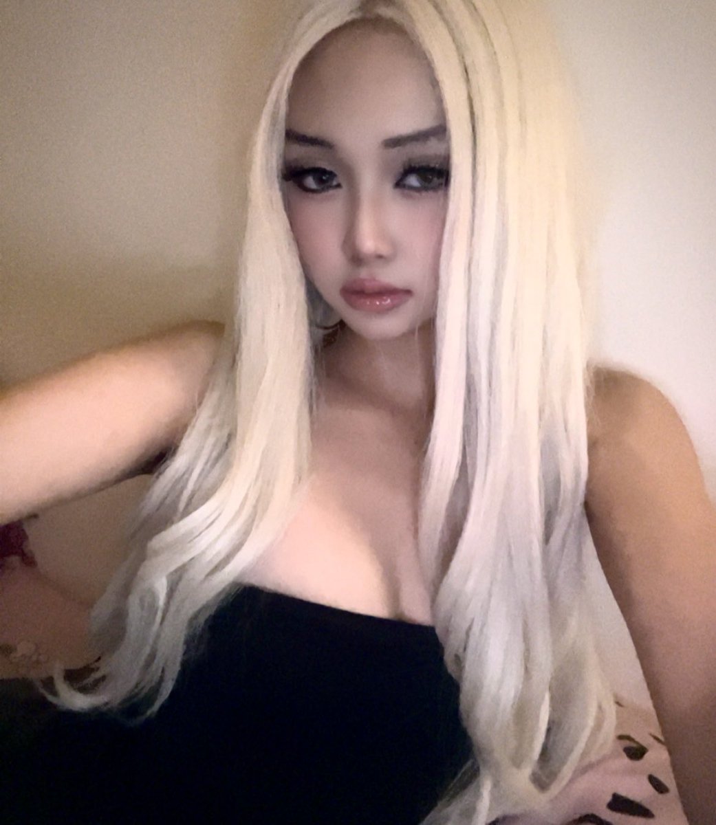devilspoem_'s tweet photo. recreating the “ sienna vicious ” makeup look aka my prime look ♡ https://t.co/3BiB4yTA3f