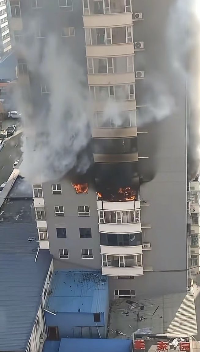 中国悲剧档案 tweet media