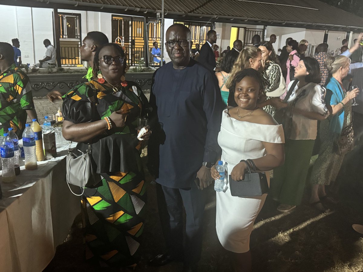 Teach For Sierra Leone tweet media