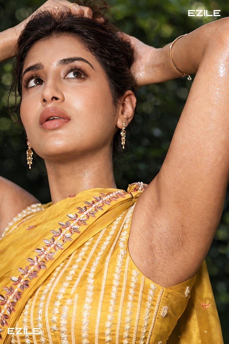 𝑬𝒁𝑰𝑳𝑬✨ tweet media