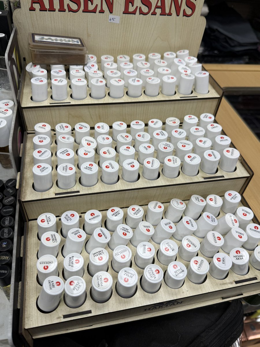 الكنور tweet media