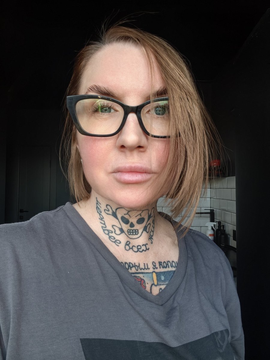 Маша на Весте tweet media