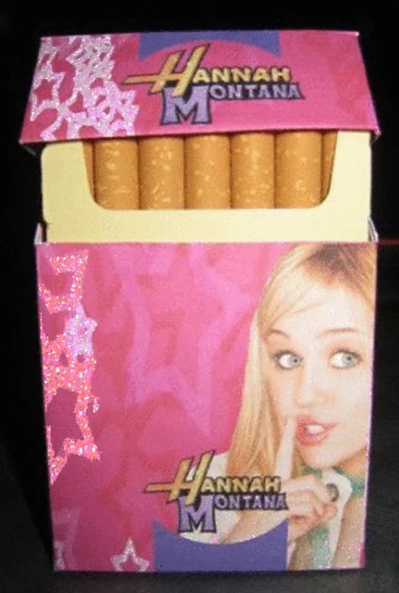 Queen ✰ tweet media