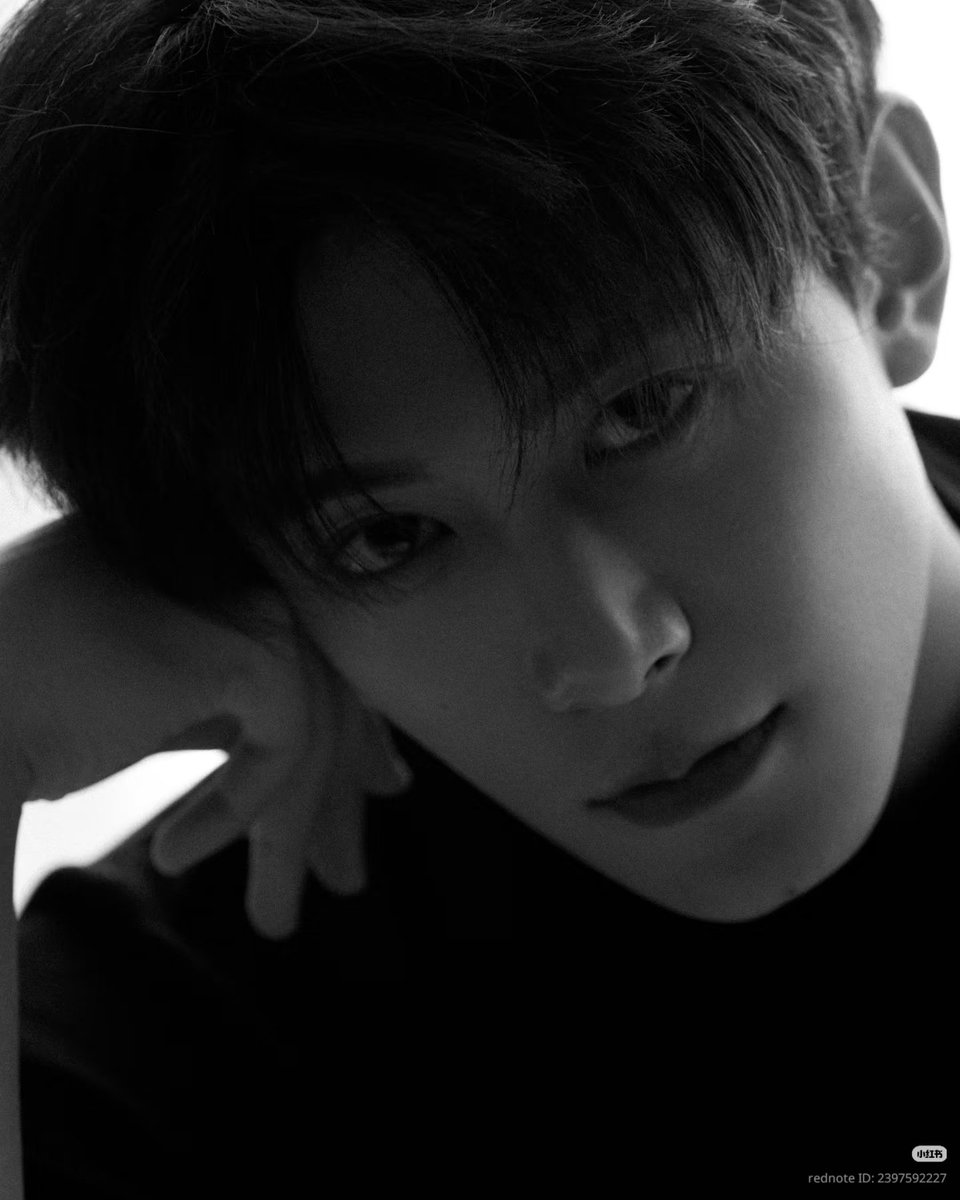 aienvu's tweet photo. Deng Kai 🫦 https://t.co/MYdRnK389M