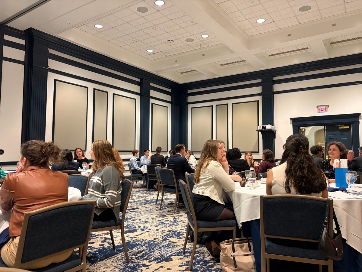 Beyond Spots & Dots tweet media