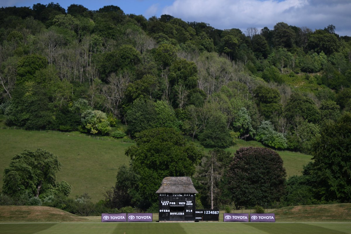 Marylebone Cricket Club tweet media