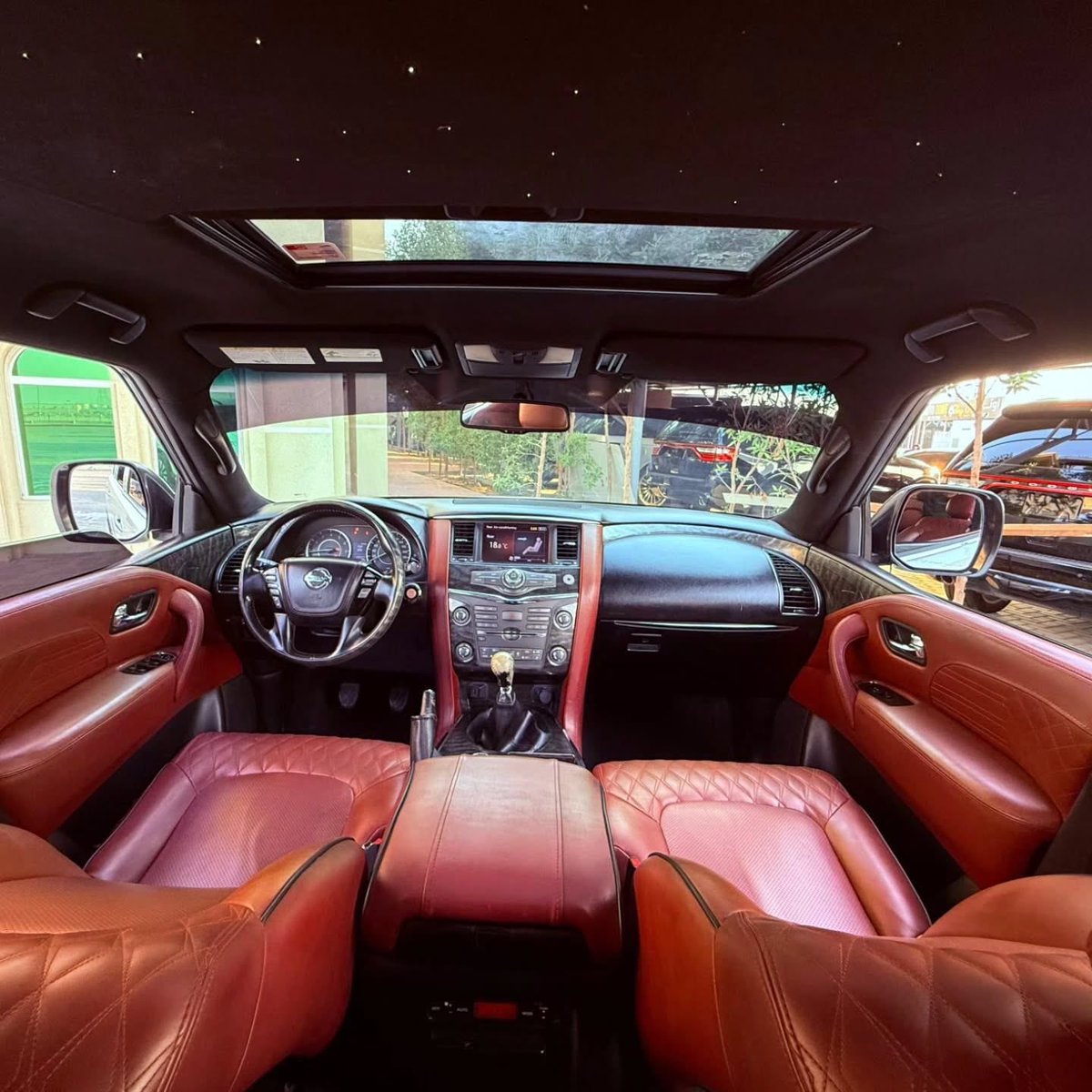 _owula's tweet photo. Nissan Patrol VI (Y62) 2012
405 hp (J / 5.6 AT) full option 
Mileage : 146,000km
Red and starlight leather interior 

Price : 250k cedis including shipping https://t.co/OJ1f1nDuuq