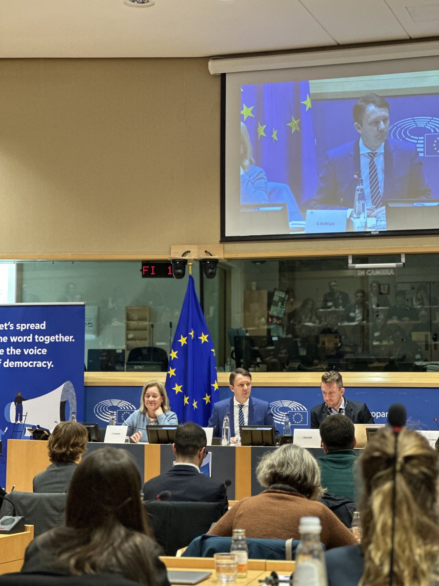 Dialogue Platform tweet media