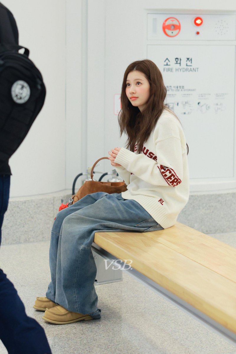 VERY SWEET BERRY tweet media