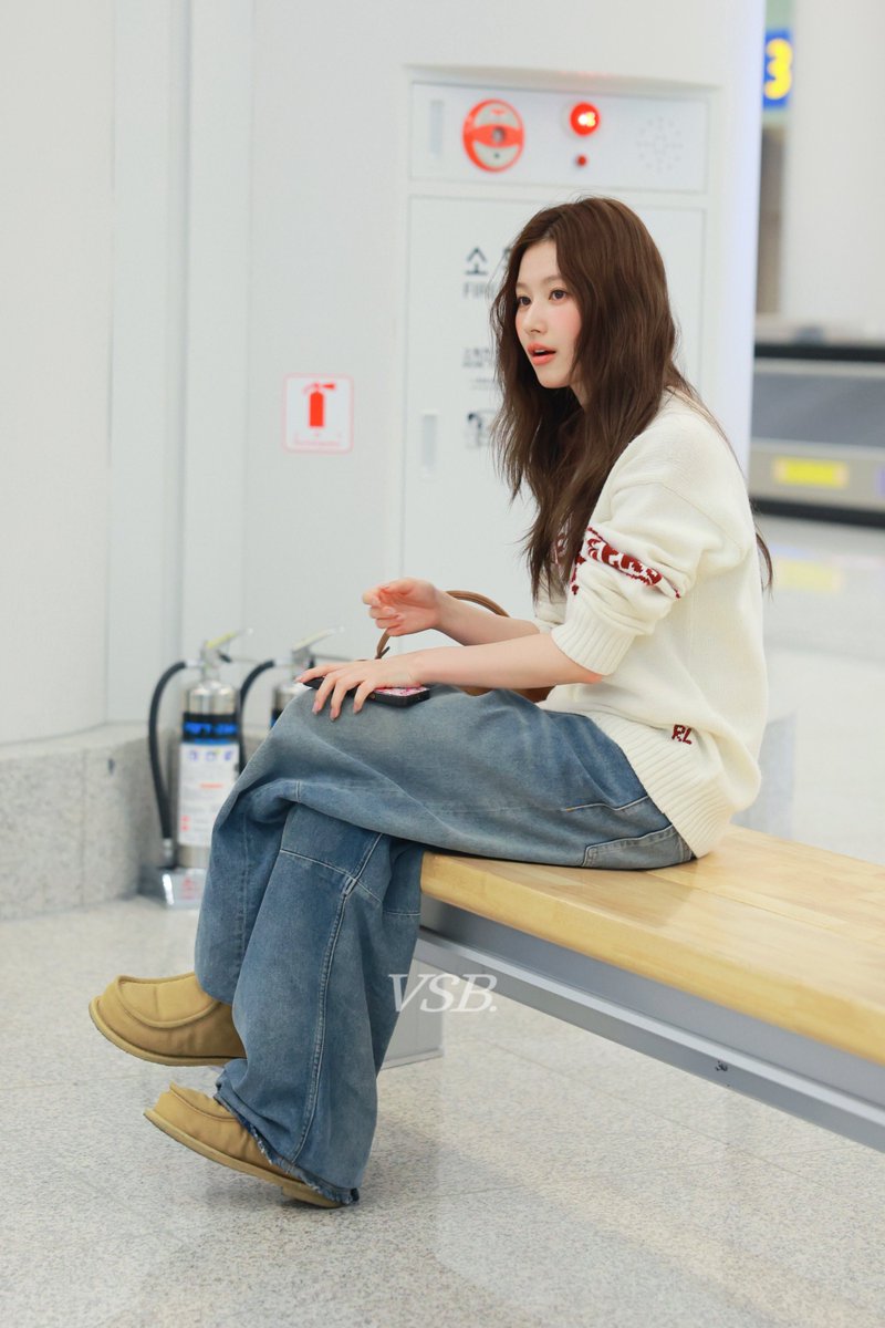 VERY SWEET BERRY tweet media