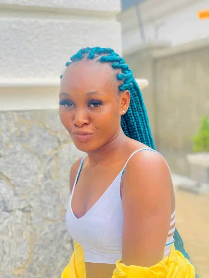 Crown Bliss tweet media