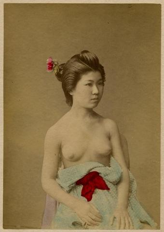 늬들이하니까나도함 tweet media