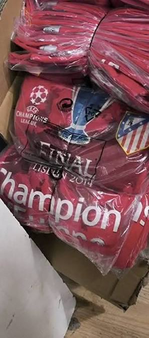 Real Madrid Fans 🤍 tweet media