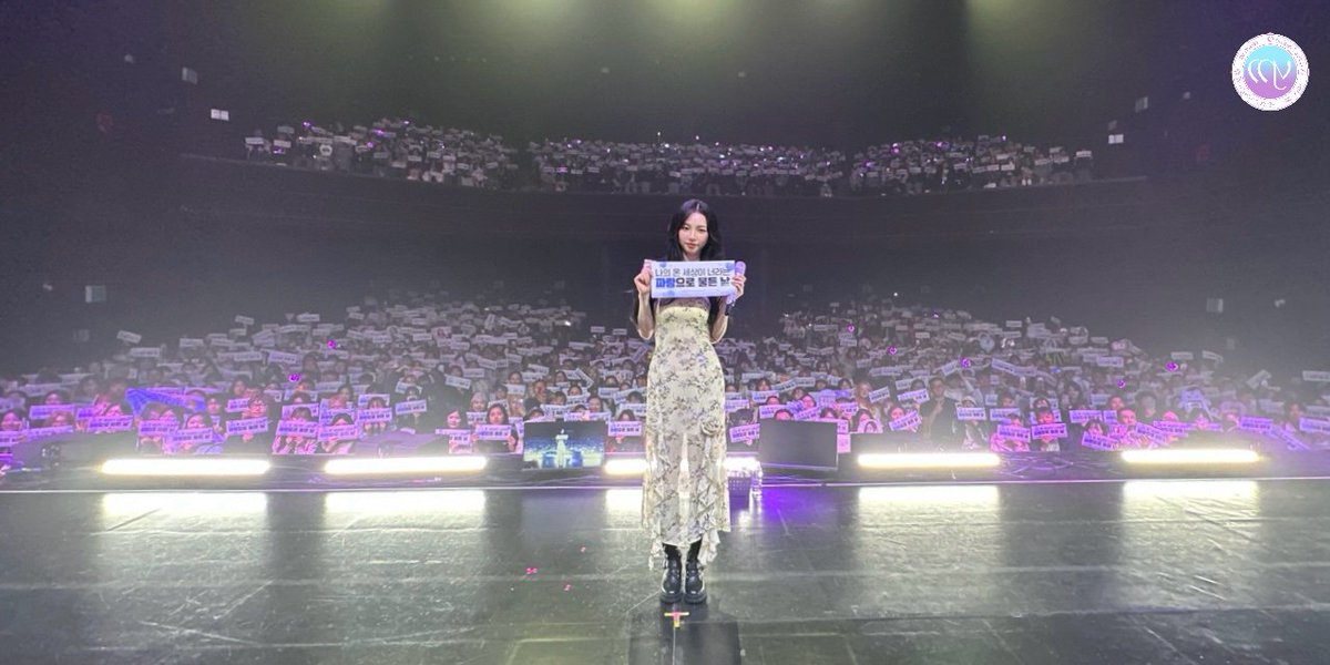 BEMYKARINA_TH's tweet image. 260324 aespa weverse update

#2026.03.24 #KARINA #MEMORYBOX 

💌 ในวันที่เธอผู้เป็นโลกทั้งใบของฉัน ถูกแต่งแต้มไปด้วย(ความรัก)สีน้ำเงิน

*ก่อนหน้านี้พี่น่าเล่นคำว่าความรักกับสีน้ำเงิน “พารัง” กับ “ซารัง”*

KARINA MEMORY BOX
#KARINA_BDAY_PARTY