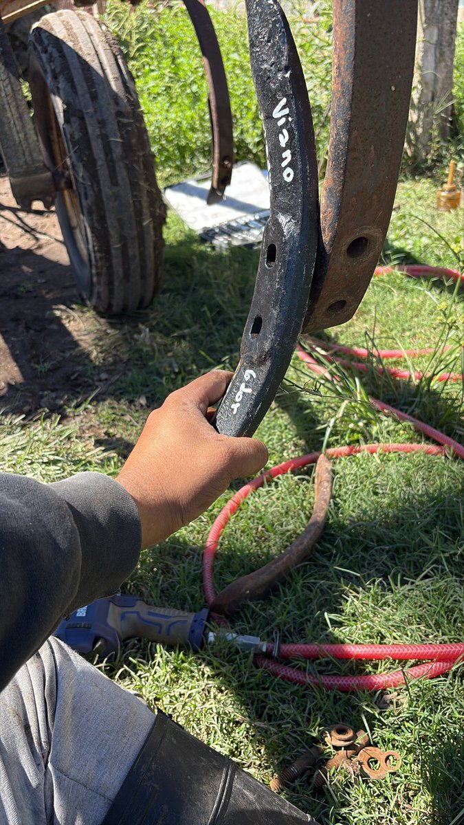 Carlitos tweet media