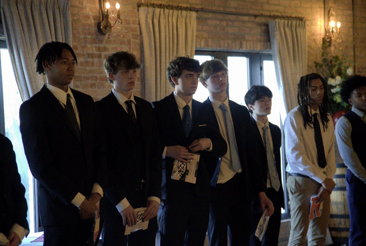 Br. Rice Basketball tweet media