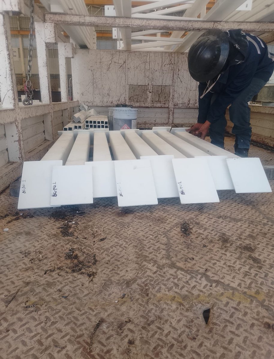 Dirección General de Obra Pública León tweet media