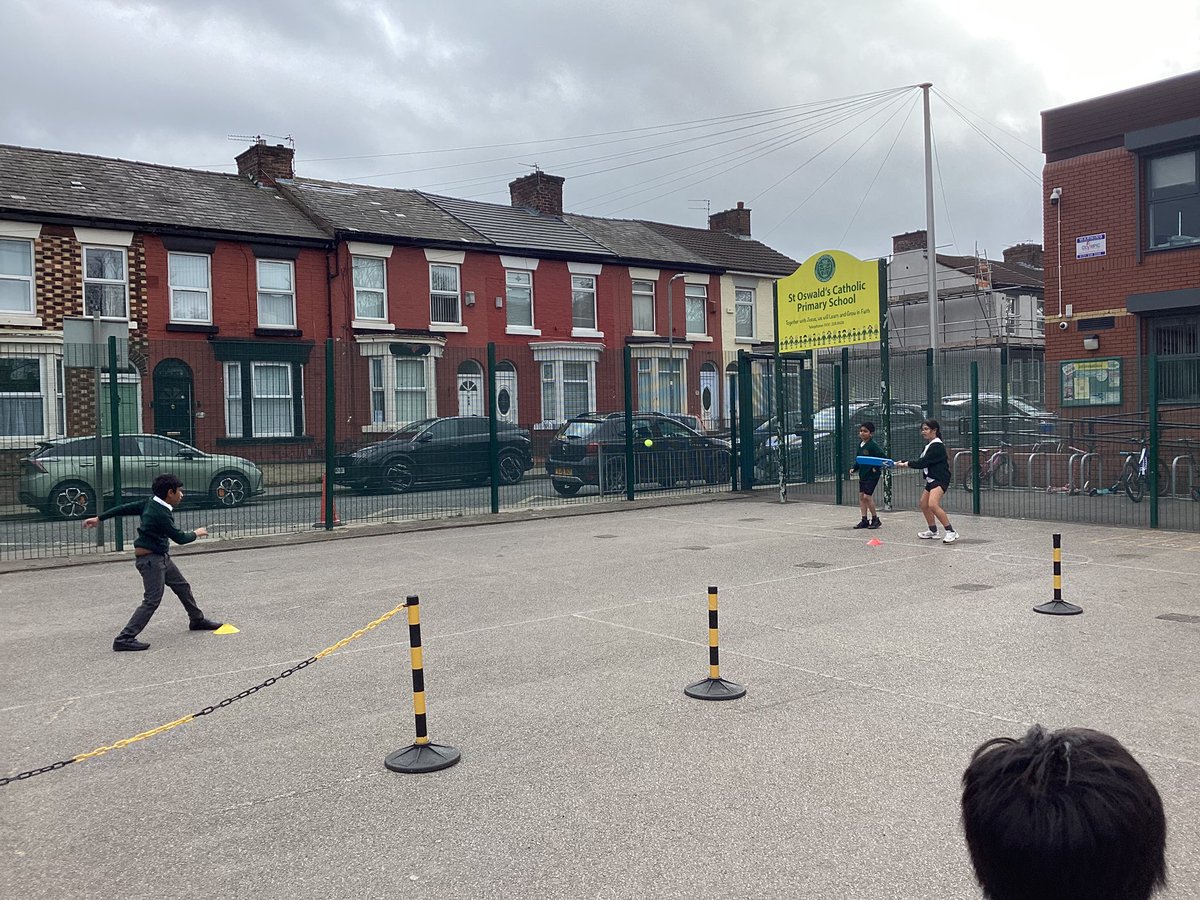 St Oswald's Catholic Primary School - Year 4 tweet media