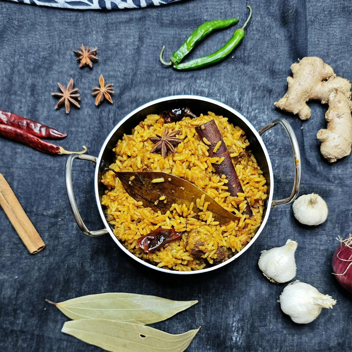 NDTVFood's tweet image. 5 High-Protein Pulao Recipes For Weight Loss
food.ndtv.com/webstories/foo…
#highprotein #weightloss #pulao