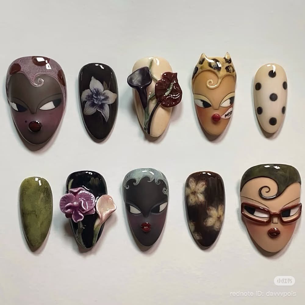 pinkglitterie's tweet photo. Female Alchemy nails >>>> https://t.co/b1tmxMAoht