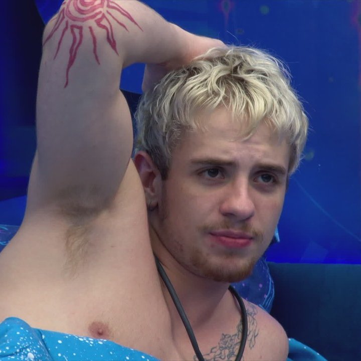 Central Reality tweet media