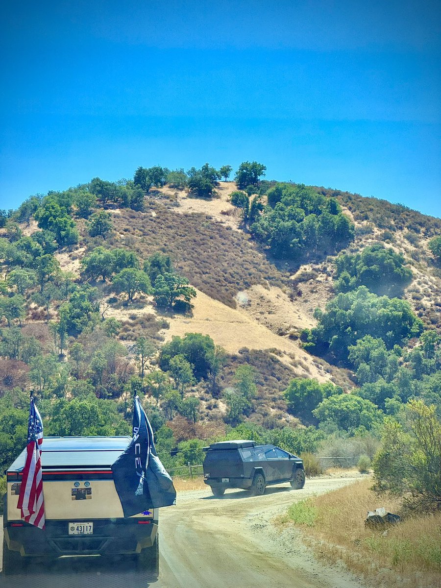 I love Tesla 🔋🚀 tweet media