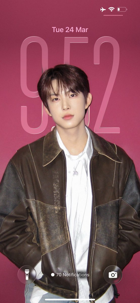 infamous tweet media