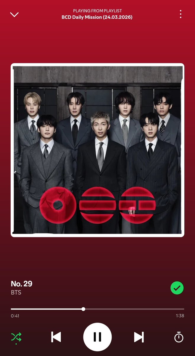 namjoon's honey thighs⁷ 🪭 tweet media