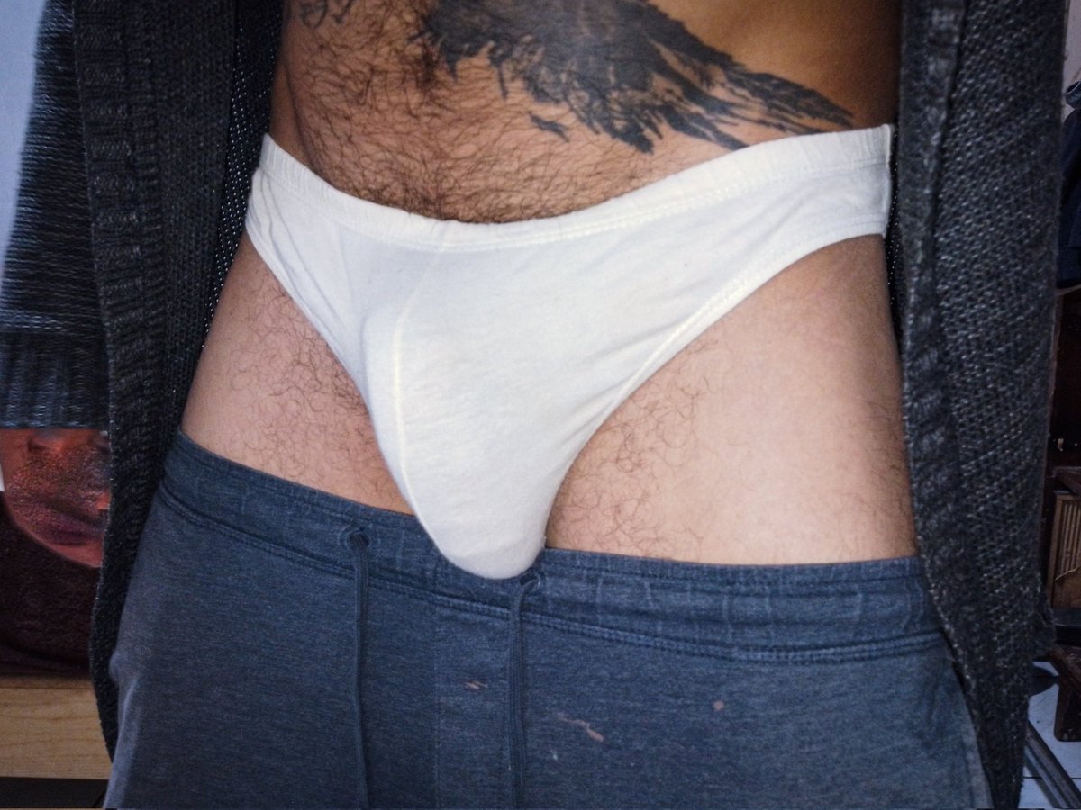 V Wacko Kowalkho tweet media