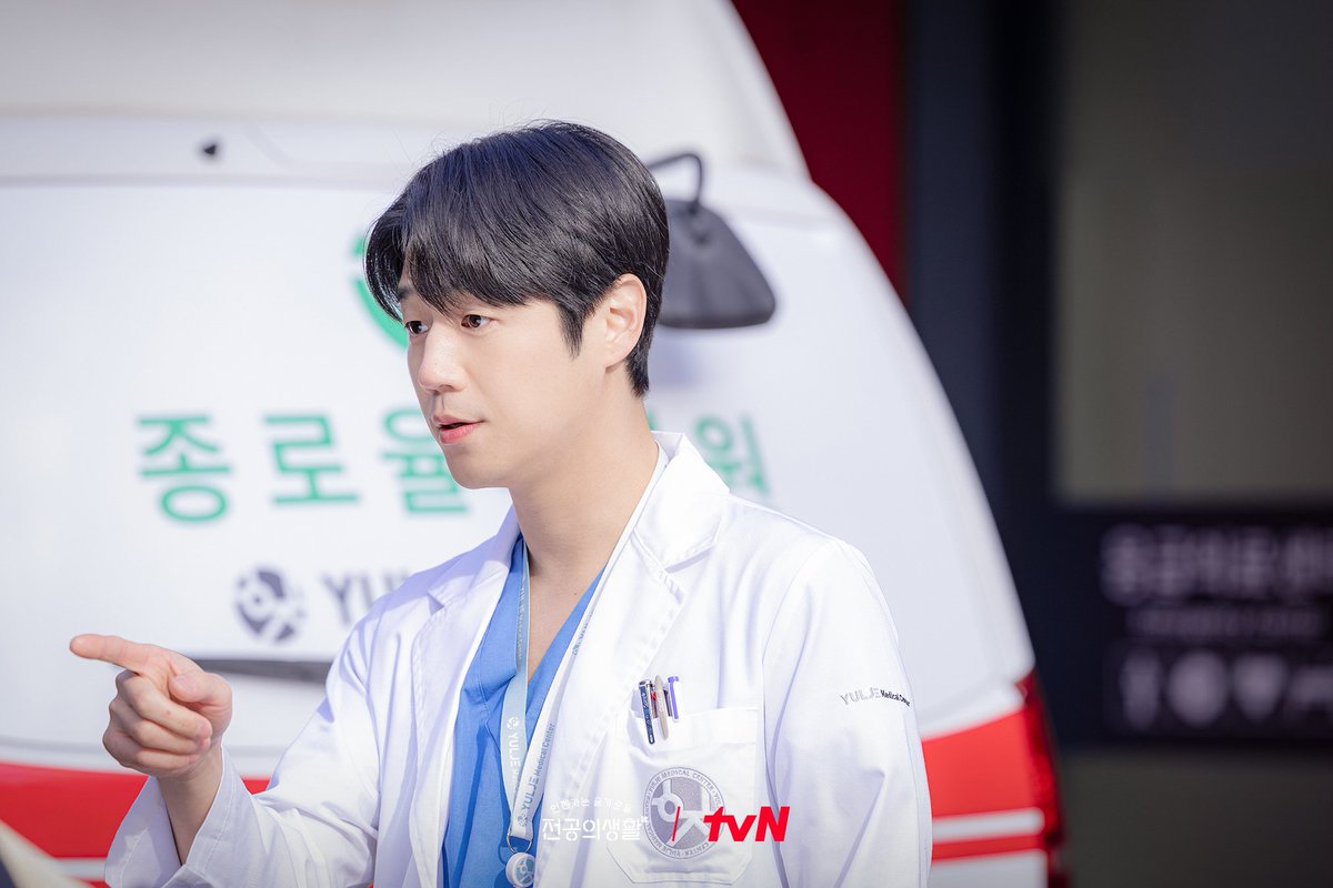 ์ ๋น ์โฐ๐ถโโบโโ tweet media