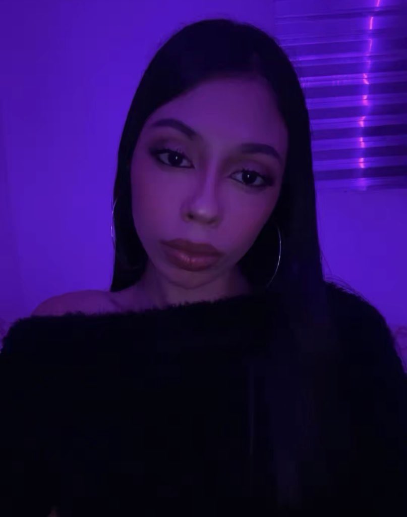 Bru chan’s gf 𝐒𝐞𝐞𝐢𝐧𝐠 𝐒𝐤𝐳 ♰ tweet media