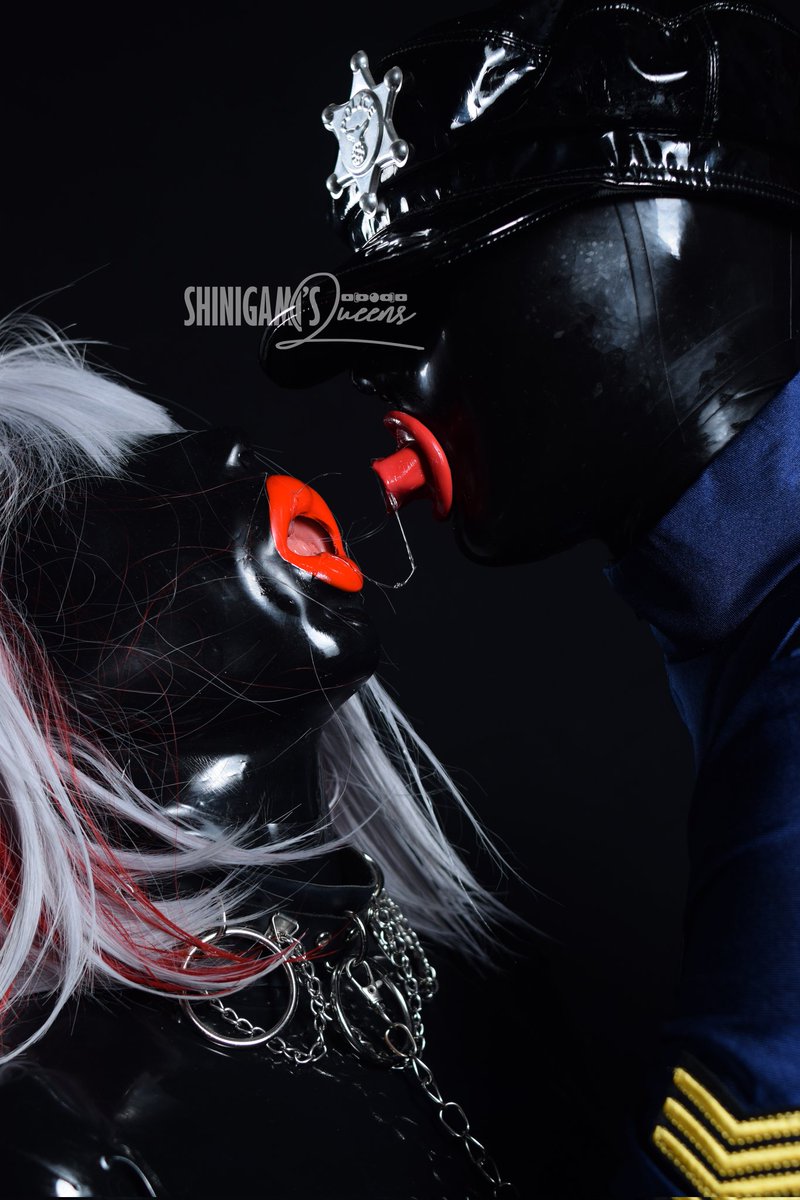 Silicone hood &amp; Latex hood 🖤
Unlock full photoset and videos:       ganknow.com/services/85119…
.
.
.
.
.
.
#fetish #LatexCosplay #fashionstyle #latex #rubbergirl #latexhood  #latexfashion #cosplay #photography