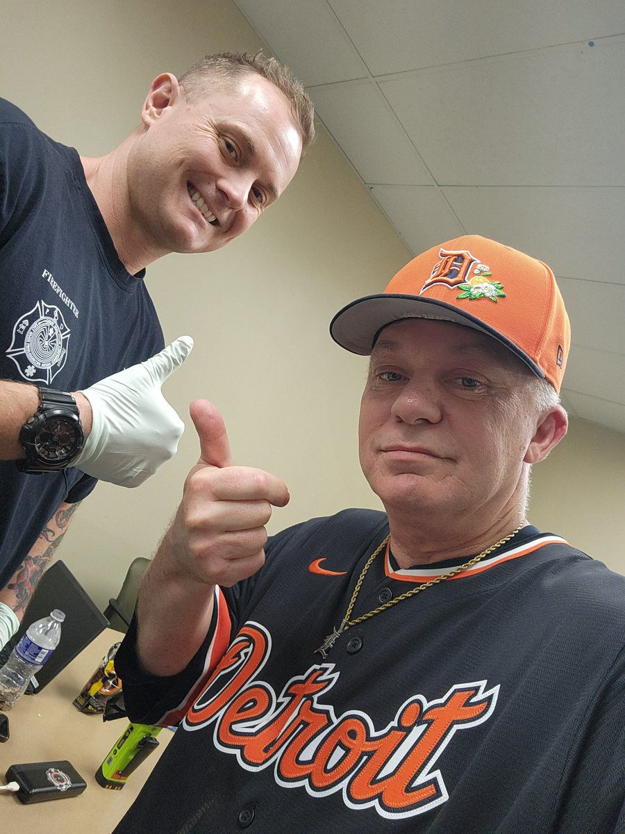 Detroit Dan tweet media