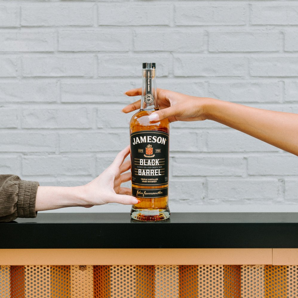 Georgia Crown tweet media